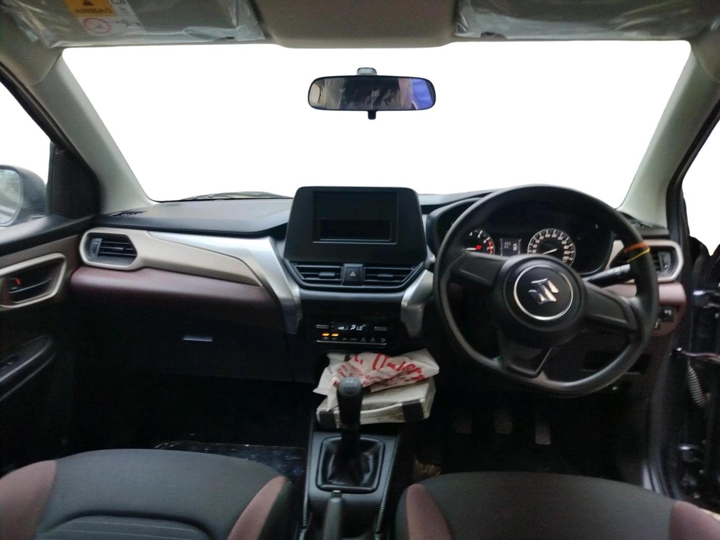 2025 Maruti FRONX SIGMA 1.2 MT, Petrol, Manual, 1,010 km, interior