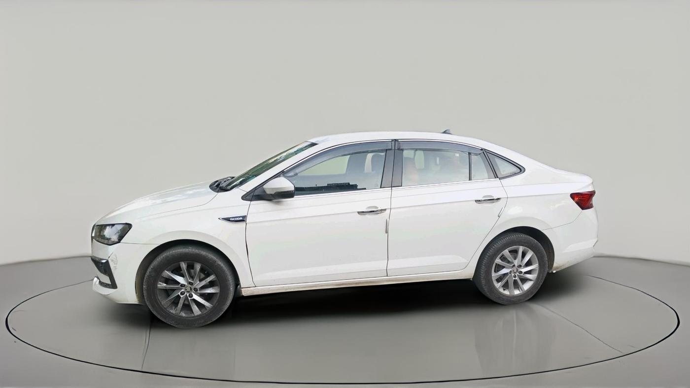 2022 Skoda SLAVIA AMBITION 1.0L TSI AT, Petrol, Automatic, 45,629 km, exterior