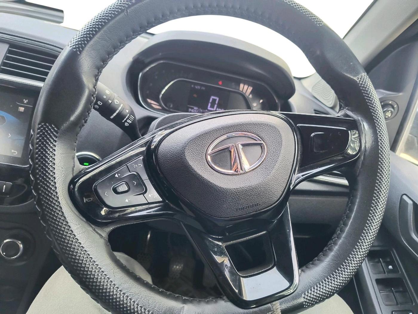 2022 Tata TIAGO NRG XZ MT, Petrol, Manual, 94,692 km, interior