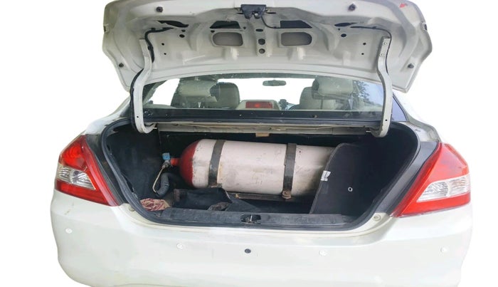 2015 Maruti Swift Dzire VXI, CNG, Manual, 75,934 km, exterior