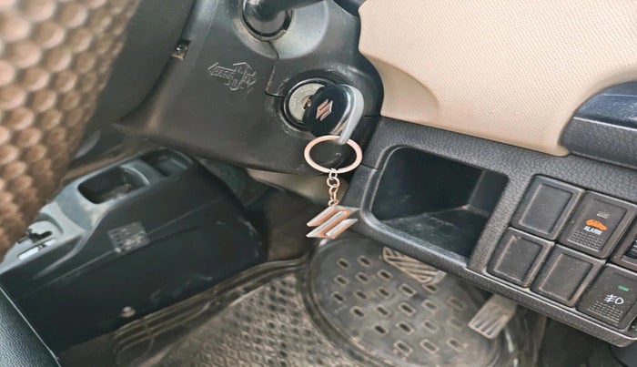 2018 Maruti Wagon R 1.0 VXI AMT, Petrol, Automatic, 32,151 km, interior