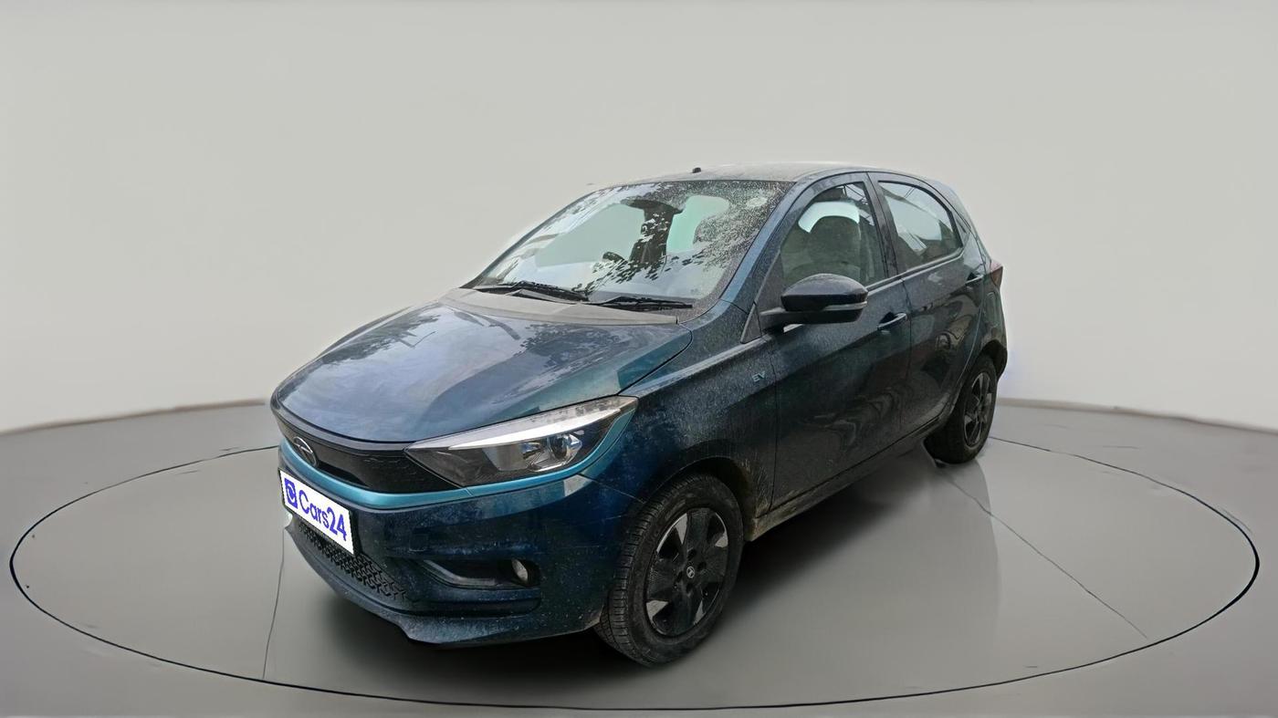 2022 Tata TIAGO EV XZ PLUS TECH LUX LONG RANGE, Electric, Automatic, 33,915 km, exterior