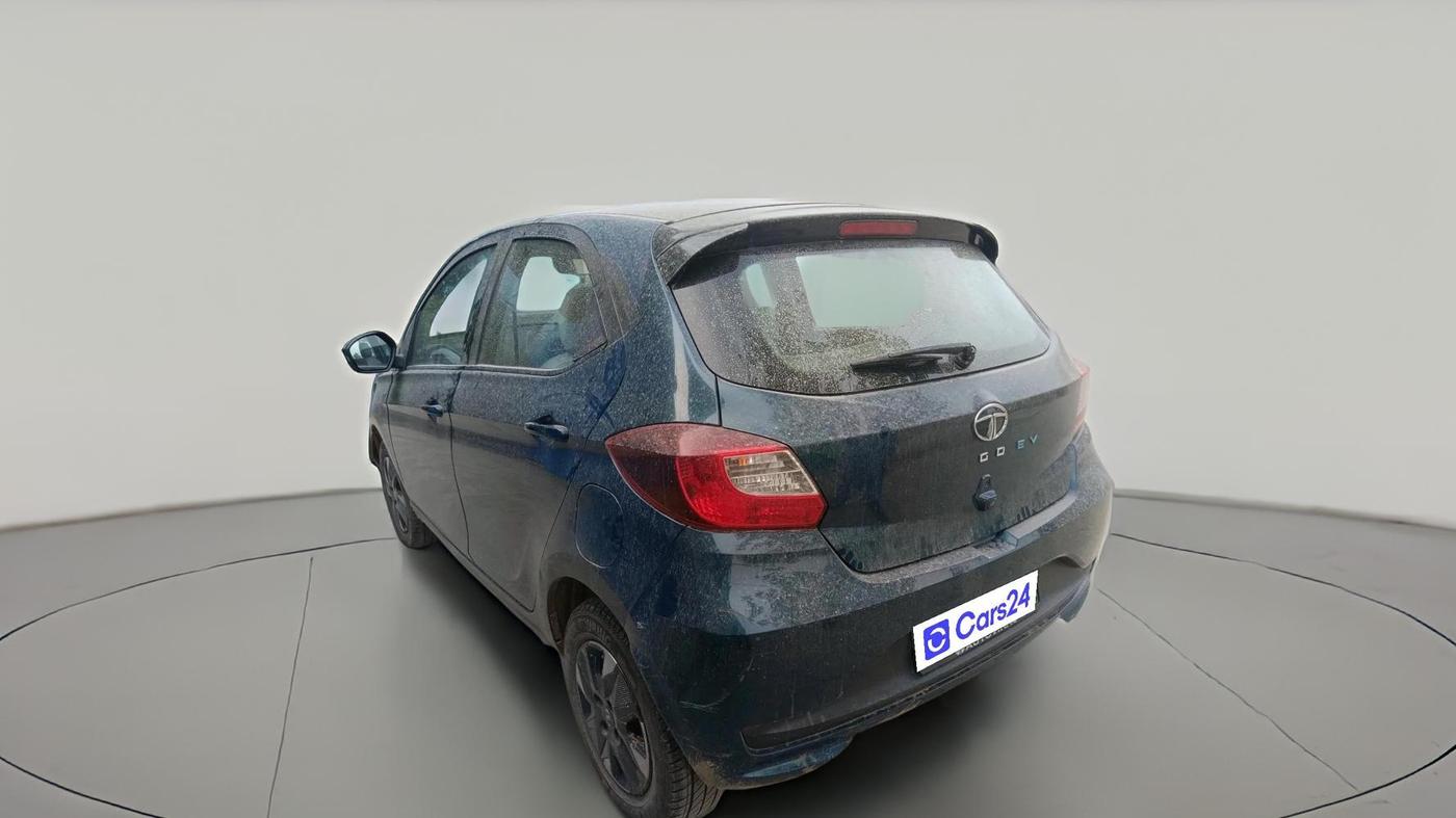 2022 Tata TIAGO EV XZ PLUS TECH LUX LONG RANGE, Electric, Automatic, 33,915 km, exterior