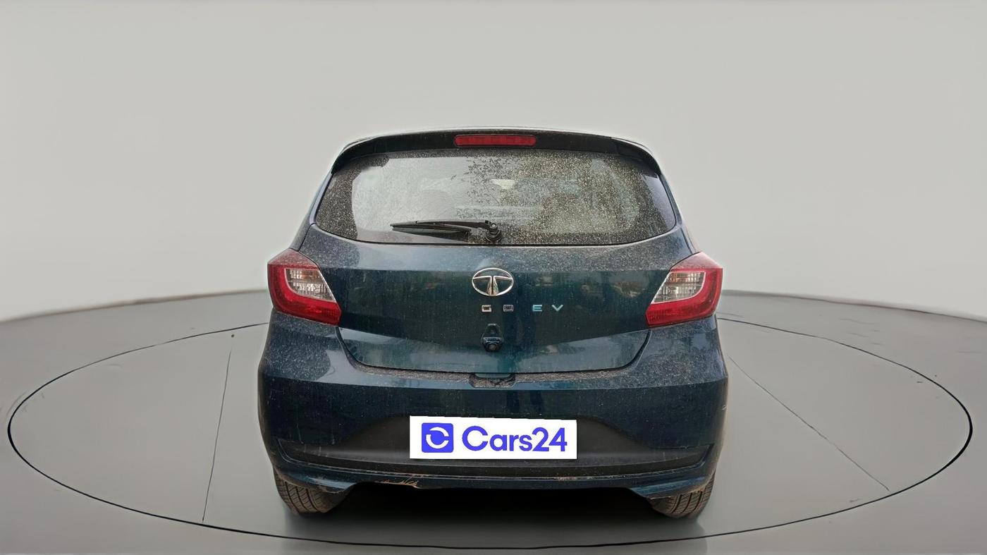 2022 Tata TIAGO EV XZ PLUS TECH LUX LONG RANGE, Electric, Automatic, 33,915 km, exterior