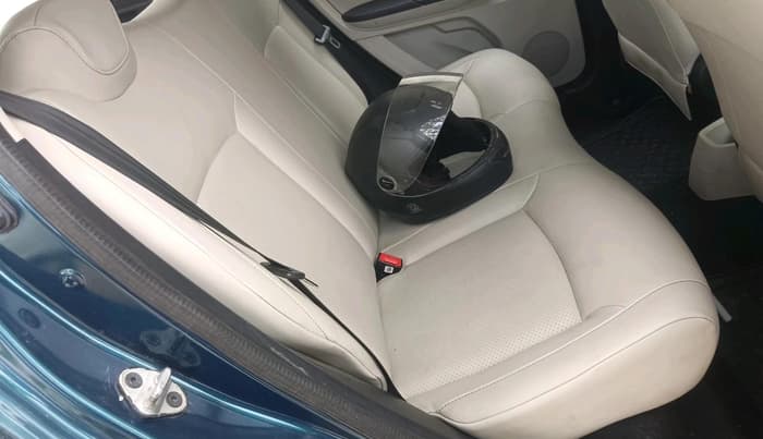 2022 Tata TIAGO EV XZ PLUS TECH LUX LONG RANGE, Electric, Automatic, 33,915 km, interior