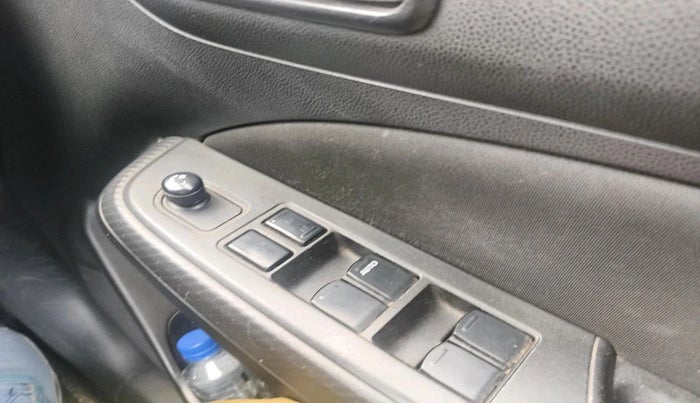 2018 Maruti Swift VXI, Petrol, Manual, 58,753 km, interior