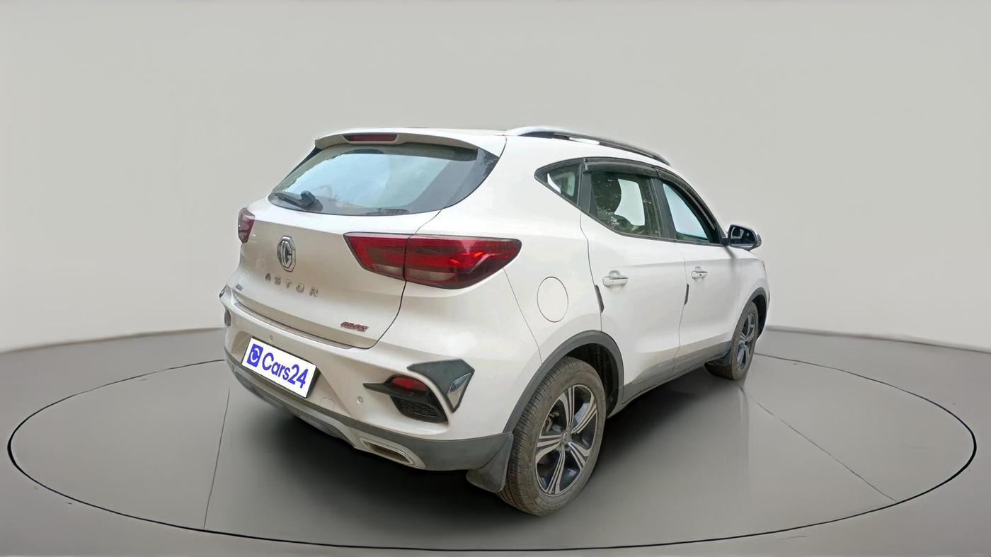 2022 MG ASTOR SAVVY 1.5 CVT S RED, Petrol, Automatic, 8,002 km, exterior