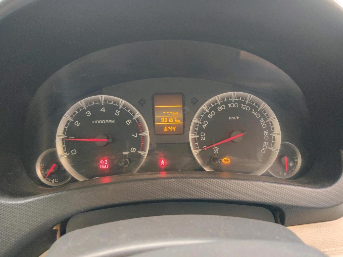 2015 Maruti Swift Dzire VXI, CNG, Manual, 1,12,221 km, interior