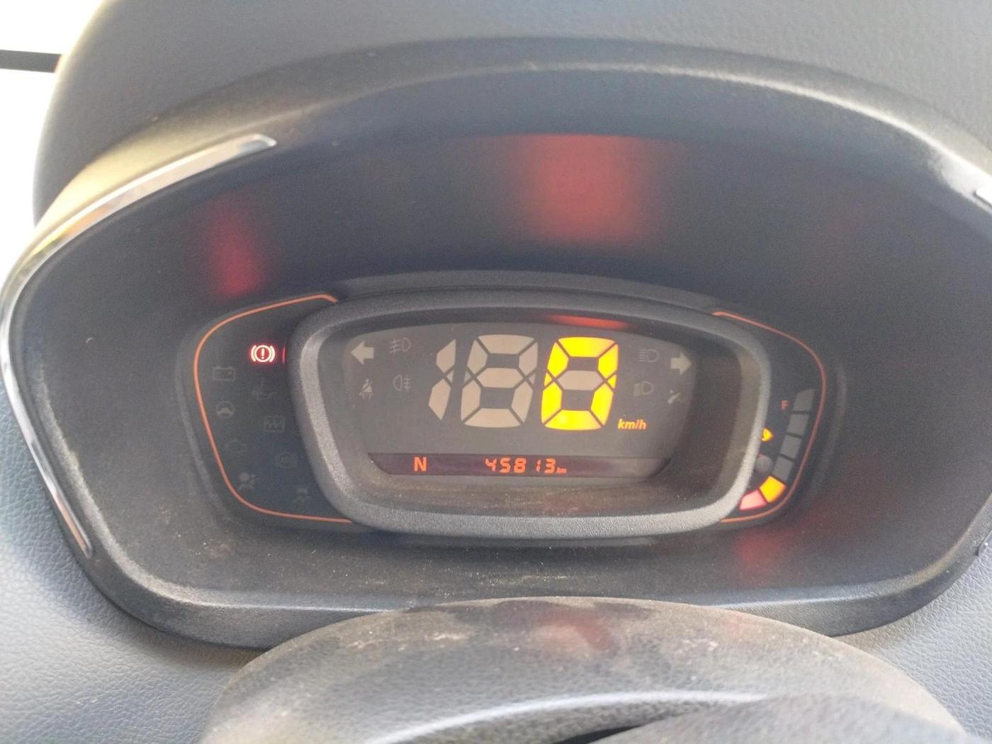 2019 Renault Kwid RXT 1.0 AMT (O), Petrol, Automatic, 45,813 km, interior