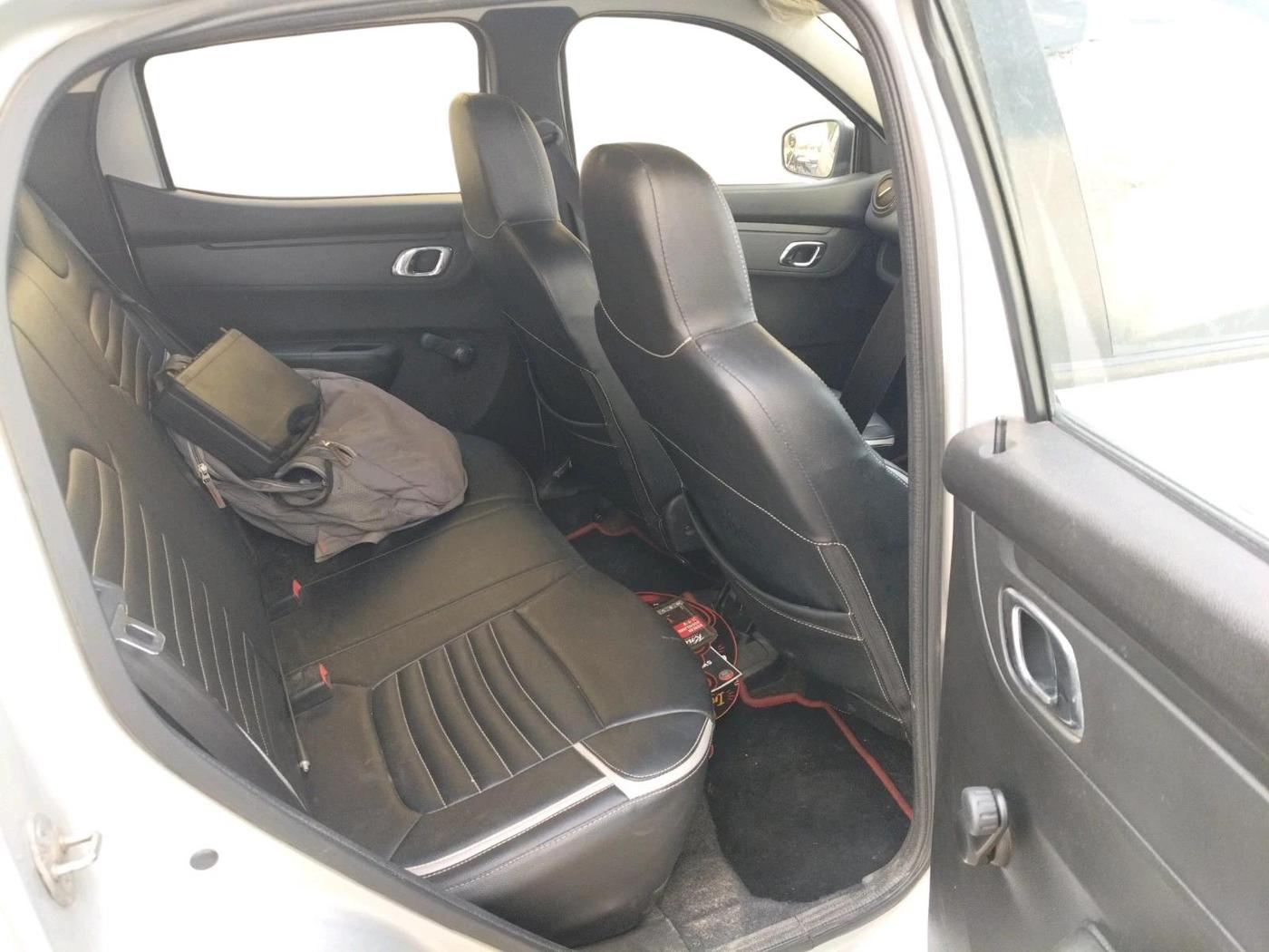 2019 Renault Kwid RXT 1.0 AMT (O), Petrol, Automatic, 45,813 km, interior