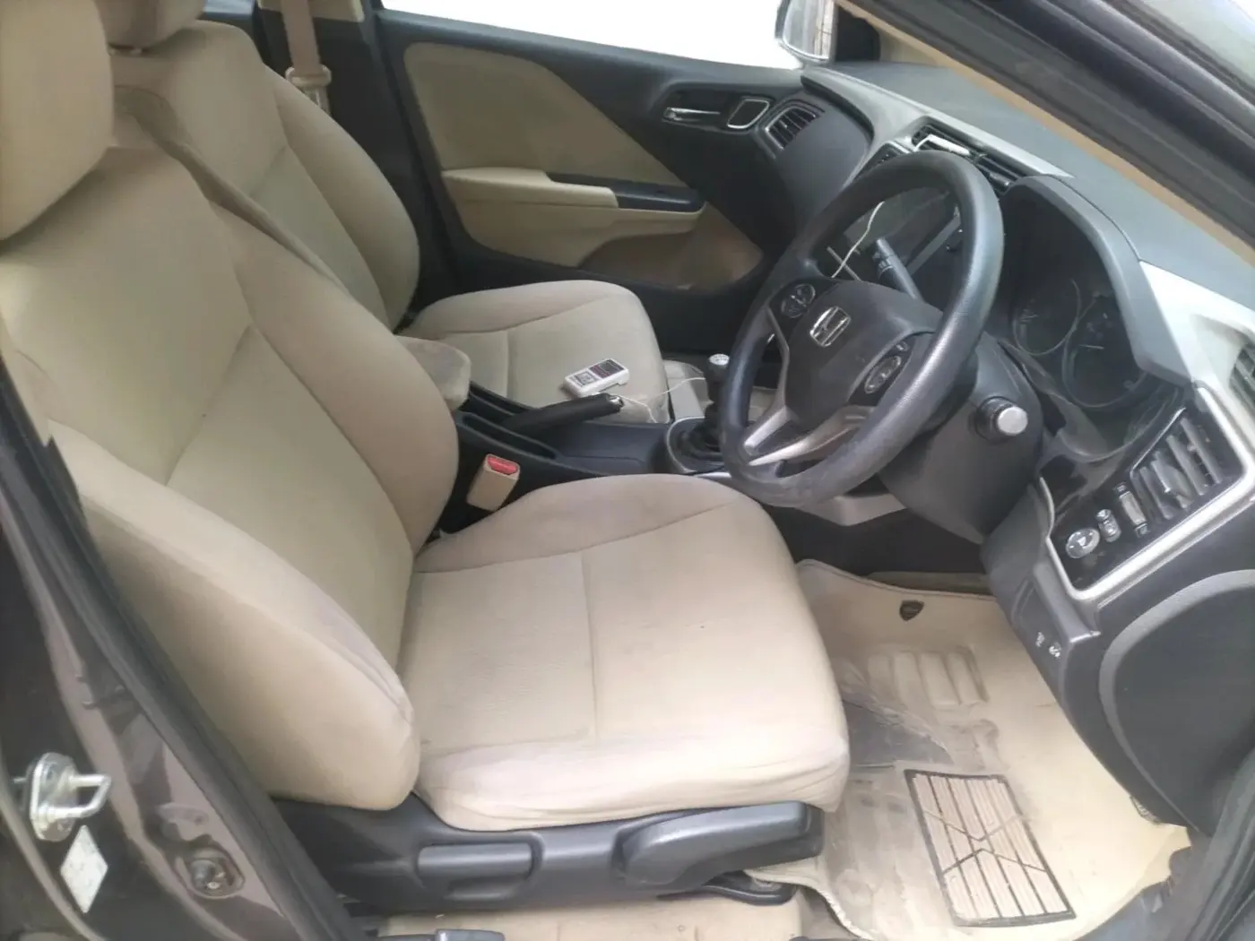 2018 Honda City 1.5L I-VTEC V MT, Petrol, Manual, 99,238 km, interior