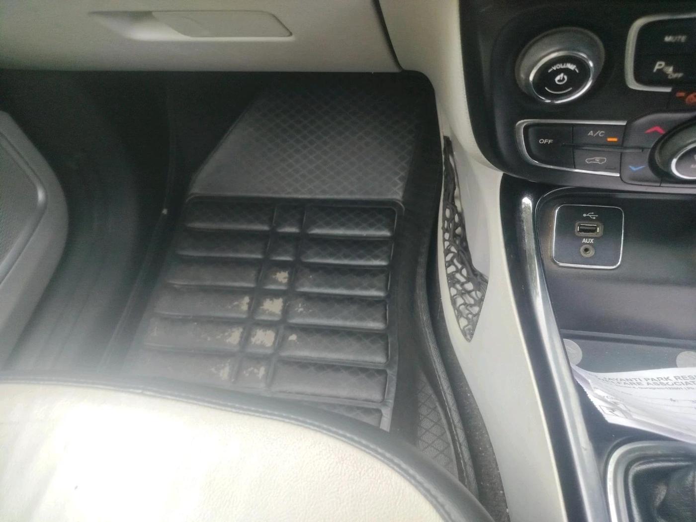 2019 Jeep Compass LIMITED PLUS PETROL AT, Petrol, Automatic, 92,817 km, interior