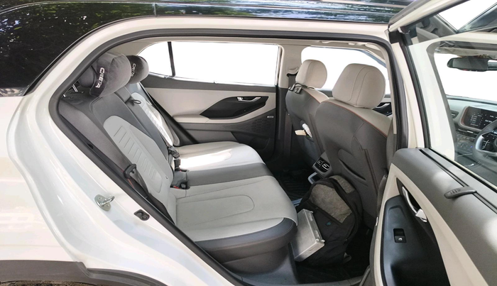 2025 Hyundai Creta Creta SX (O) 1.5 MPI IVT, Petrol, Automatic, 8,541 km, interior