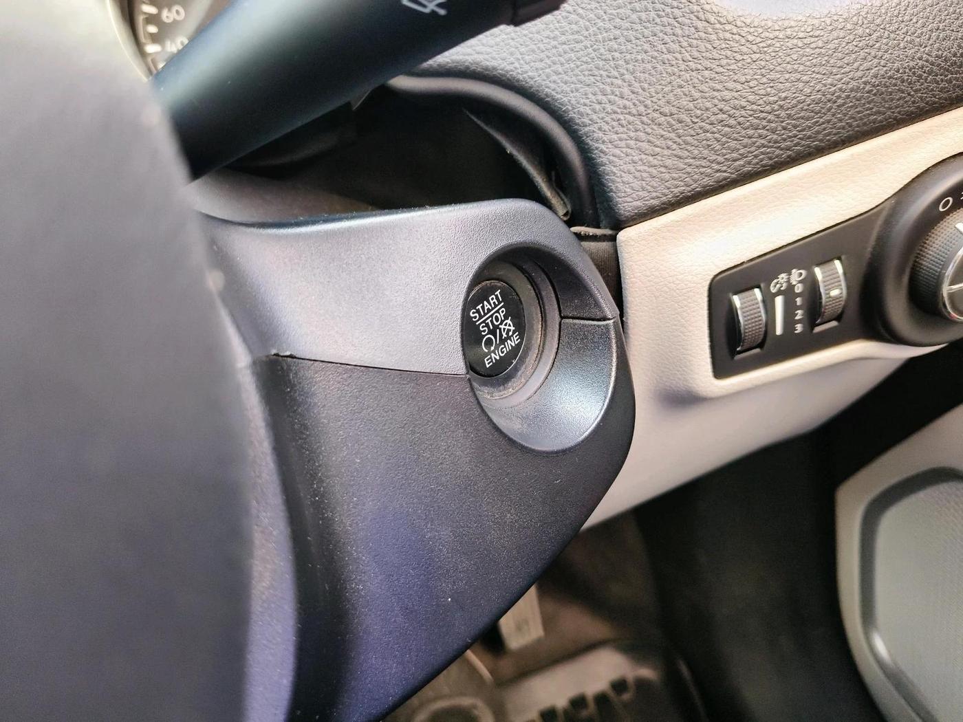 2018 Jeep Compass LIMITED PLUS PETROL AT, Petrol, Automatic, 1,29,971 km, interior