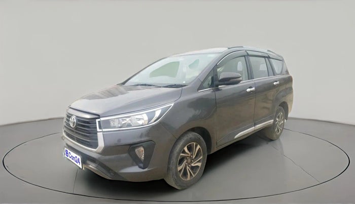 2022 Toyota Innova Crysta 2.7 GX 8 STR, Petrol, Manual, 53,013 km, exterior