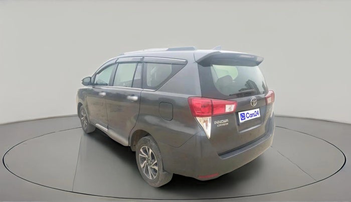 2022 Toyota Innova Crysta 2.7 GX 8 STR, Petrol, Manual, 53,013 km, exterior