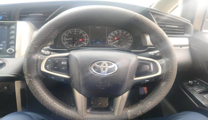 2022 Toyota Innova Crysta 2.7 GX 8 STR, Petrol, Manual, 53,013 km, interior