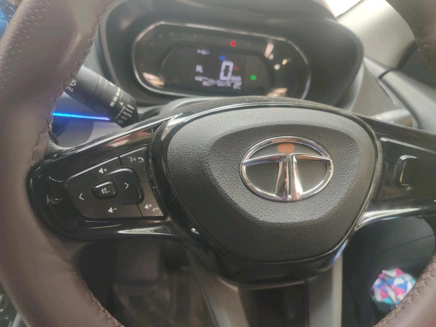 2023 Tata NEXON XMA SUNROOF PETROL, Petrol, Automatic, 12,574 km, interior