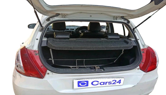 2011 Maruti Swift VXI, Petrol, Manual, 1,05,367 km, exterior