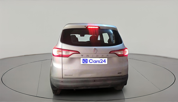 2019 Renault TRIBER RXL MT, Petrol, Manual, 30,378 km, exterior