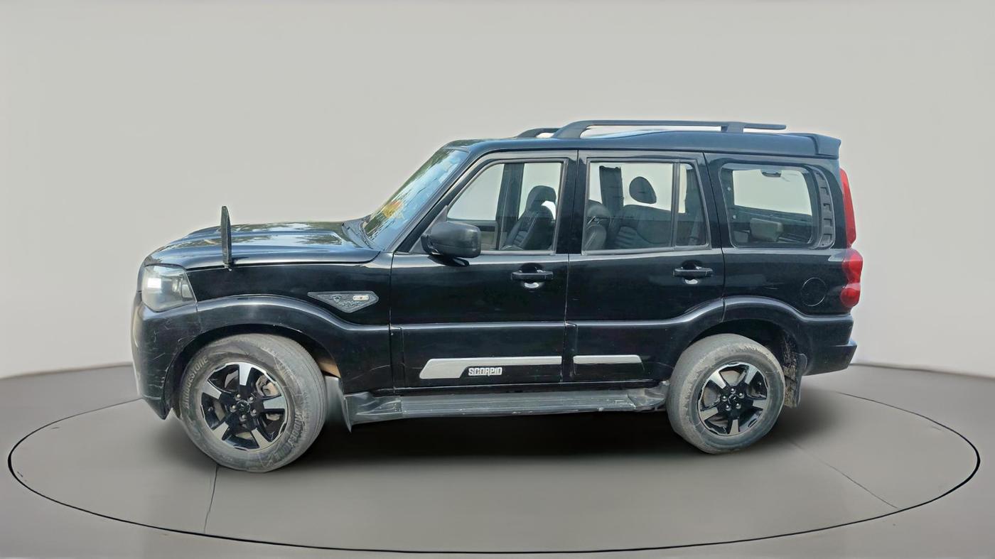 2024 Mahindra SCORPIO CLASSIC S 7STR, Diesel, Manual, 63,318 km, exterior