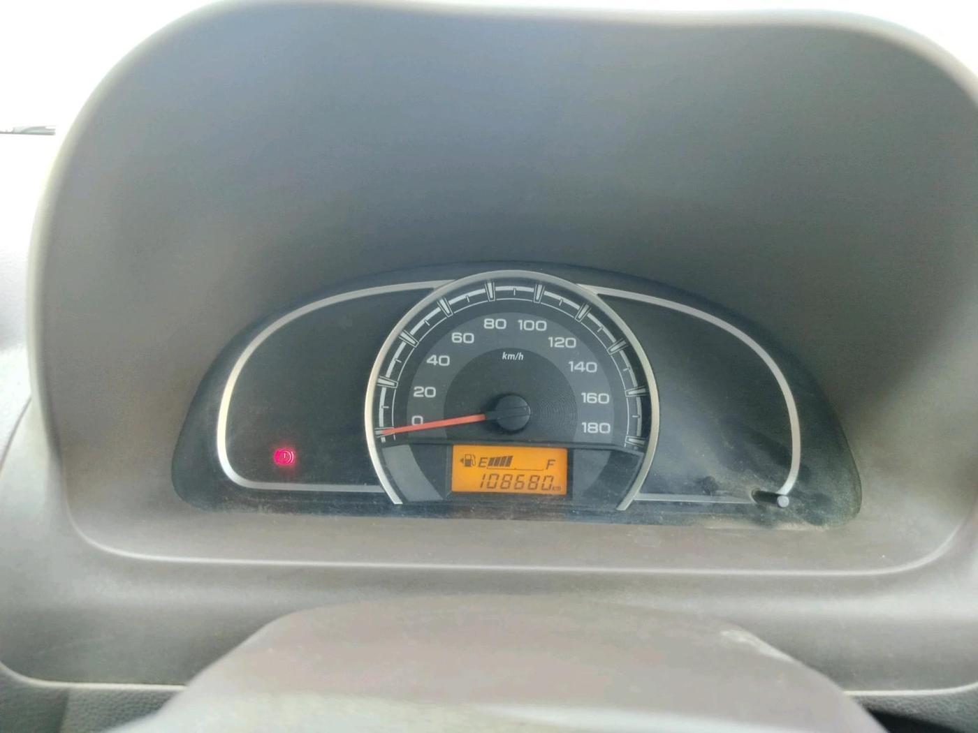 2013 Maruti Alto 800 LXI, Petrol, Manual, 1,08,680 km, interior