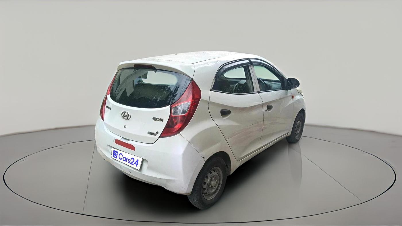 2012 Hyundai Eon ERA +, CNG, Manual, 1,05,506 km, exterior
