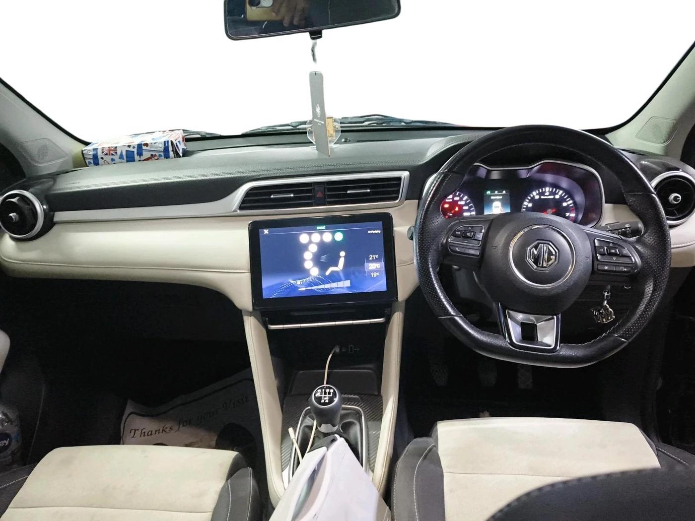 2023 MG ASTOR SUPER 1.5 MT, Petrol, Manual, 63,961 km, interior