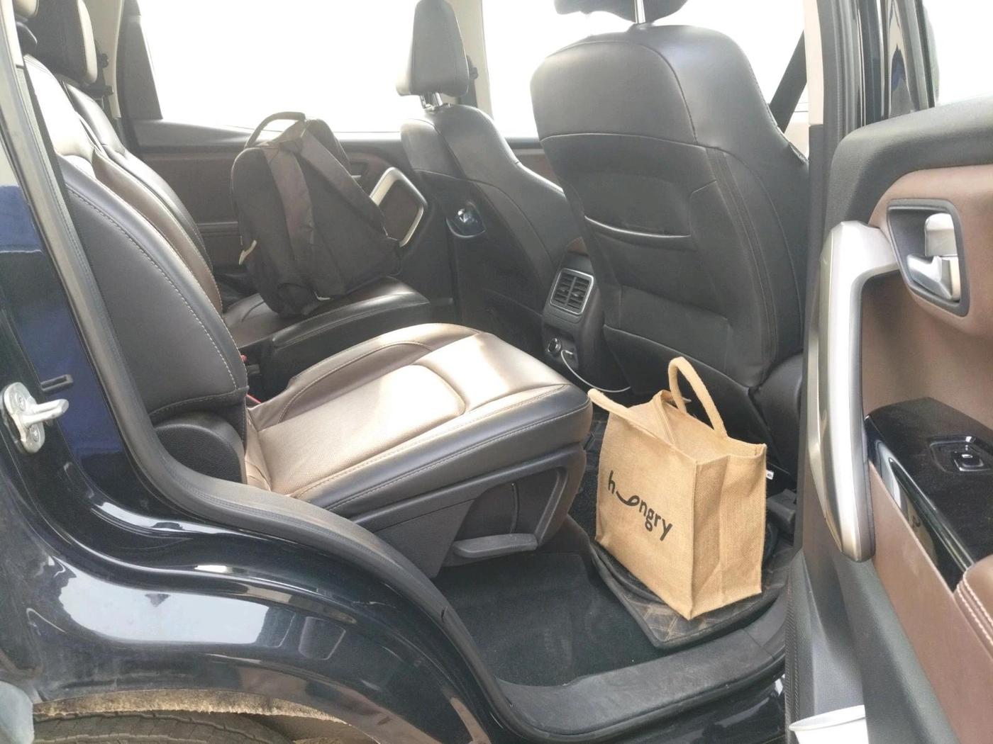 2023 Mahindra SCORPIO-N Z8 L DIESEL AT 2WD 6 STR, Diesel, Automatic, 89,398 km, interior
