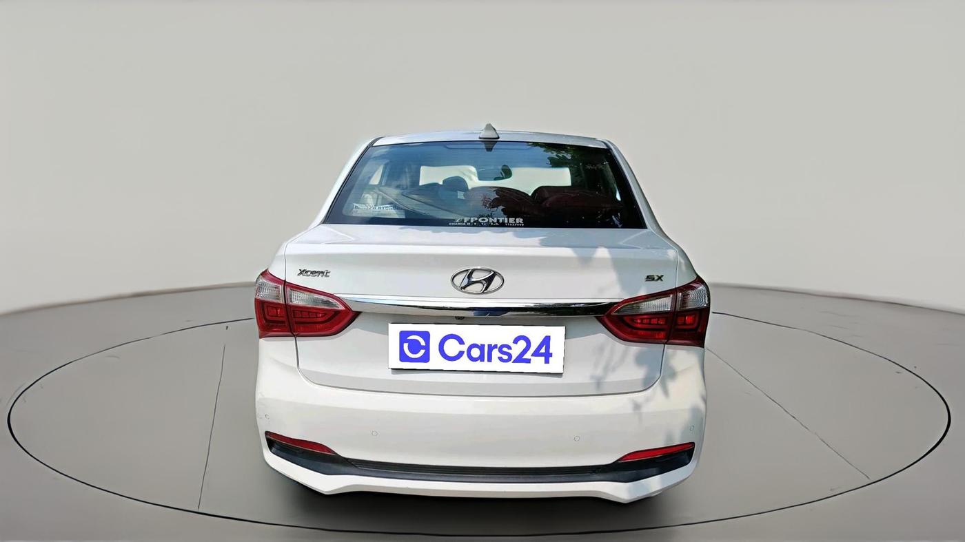 2018 Hyundai Xcent SX 1.2 (O), CNG, Manual, 65,600 km, exterior