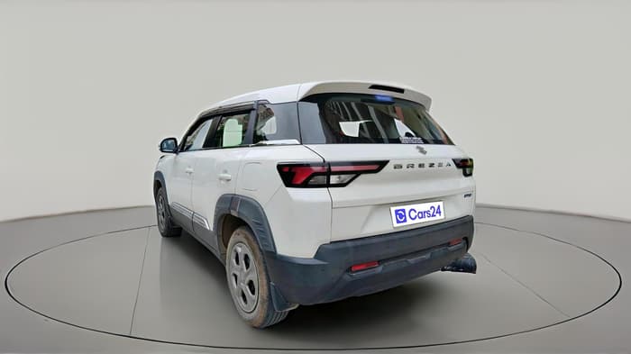 2024 Maruti BREZZA VXI AT SMART HYBRID, Petrol, Automatic, 42,699 km, exterior