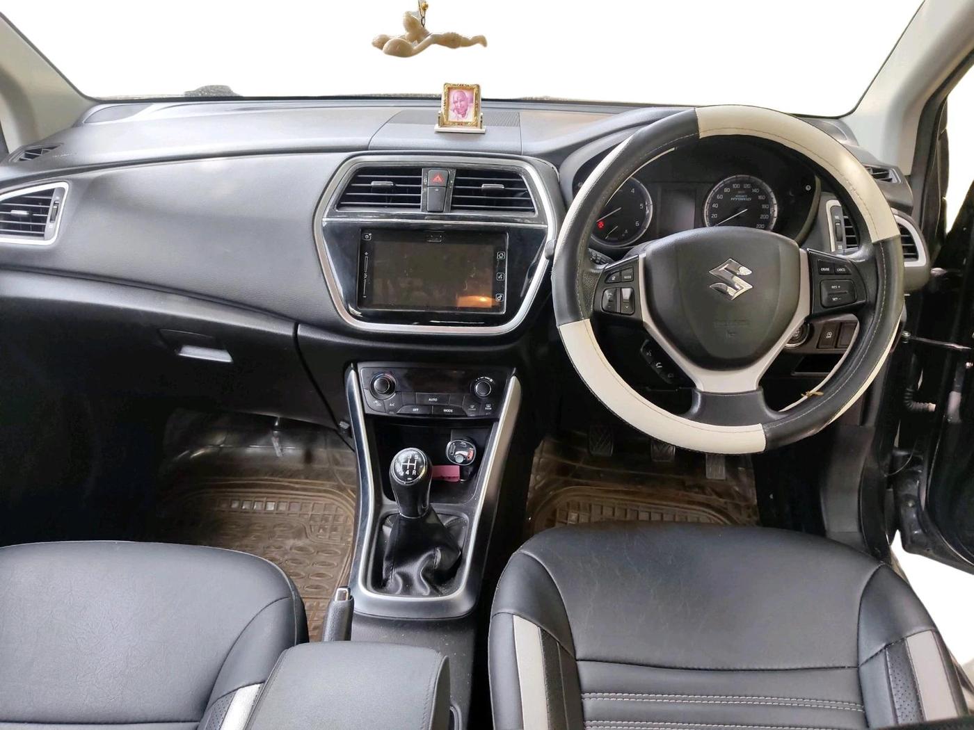 2018 Maruti S Cross ZETA 1.3, Diesel, Manual, 1,05,335 km, interior