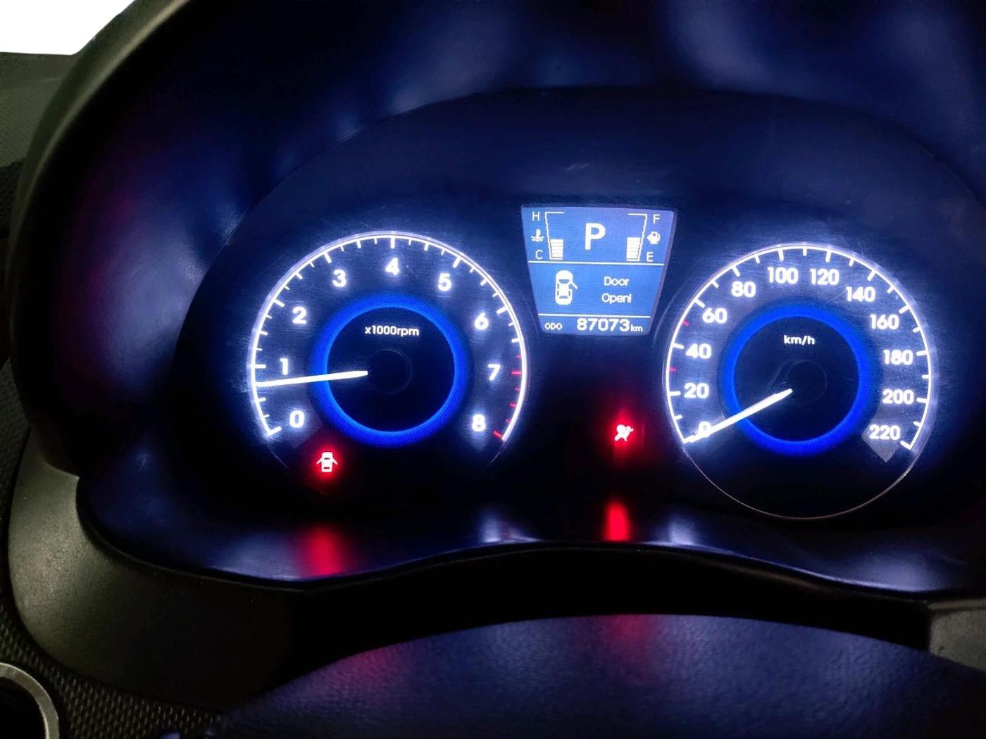 2013 Hyundai Verna FLUIDIC 1.6 VTVT SX AT, Petrol, Automatic, 87,073 km, interior