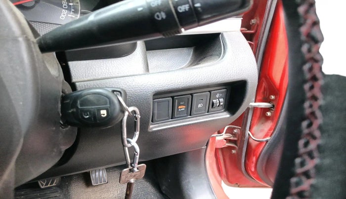 2015 Maruti Swift VXI, Petrol, Manual, 64,799 km, interior