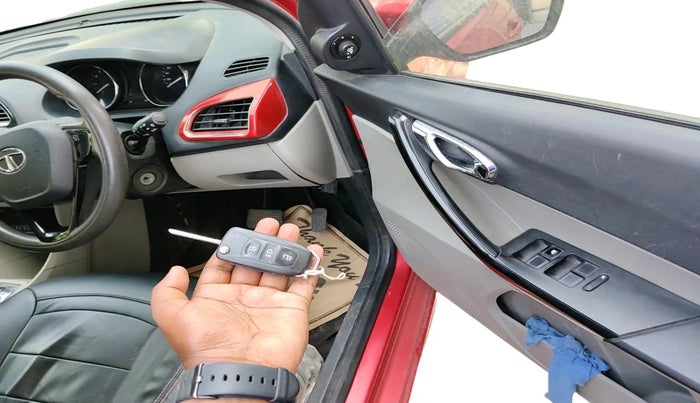 2019 Tata Tiago XZA PLUS PETROL, Petrol, Automatic, 48,288 km, interior