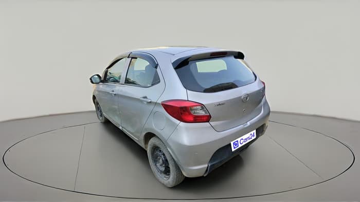 2016 Tata Tiago XT PETROL, Petrol, Manual, 1,20,504 km, exterior