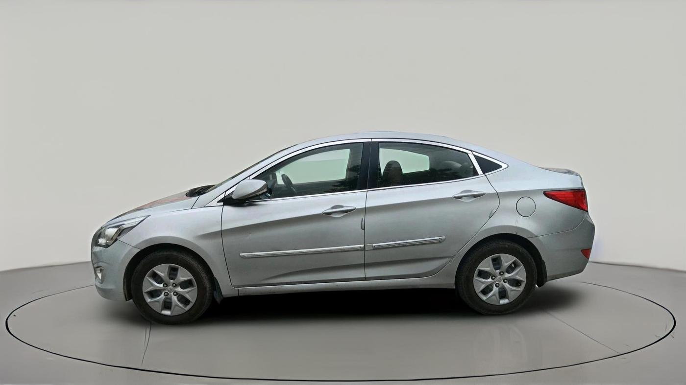 2016 Hyundai Verna 1.6 VTVT S, Petrol, Manual, 73,830 km, exterior