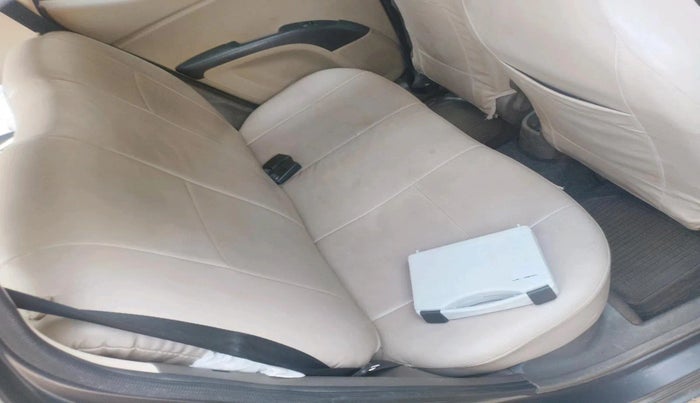 2011 Hyundai i10 MAGNA 1.2, CNG, Manual, 47,931 km, interior