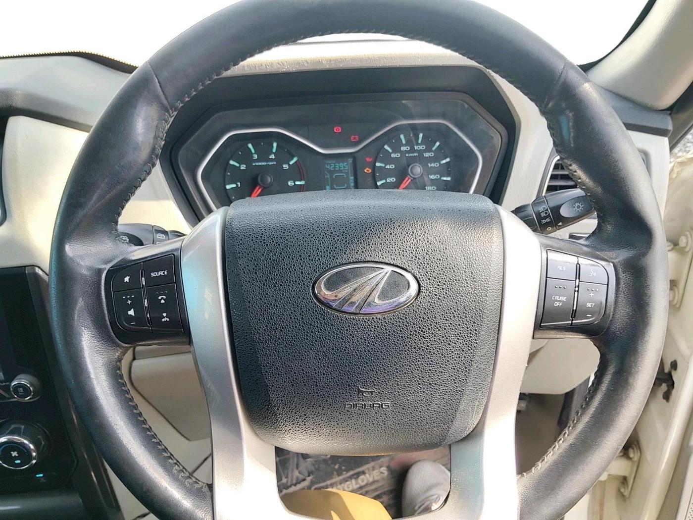 2019 Mahindra Scorpio S11 2WD, Diesel, Manual, 86,337 km, interior