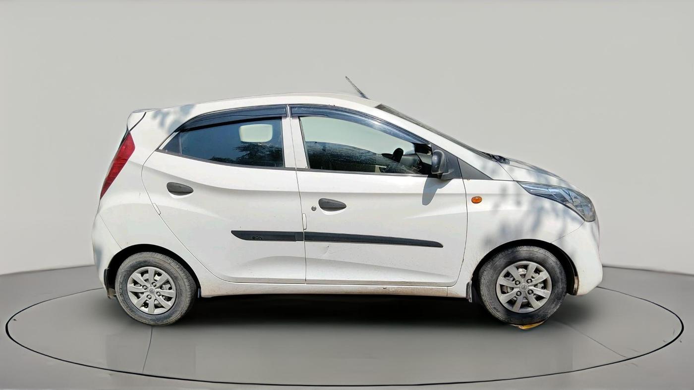2013 Hyundai Eon ERA +, Petrol, Manual, 47,566 km, exterior
