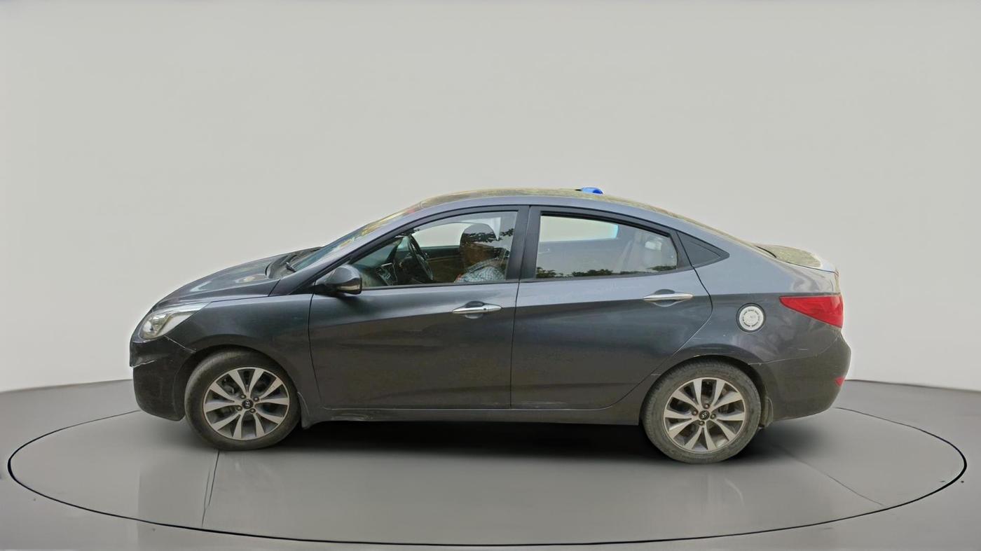 2014 Hyundai Verna FLUIDIC 1.6 VTVT SX, Petrol, Manual, 57,885 km, exterior