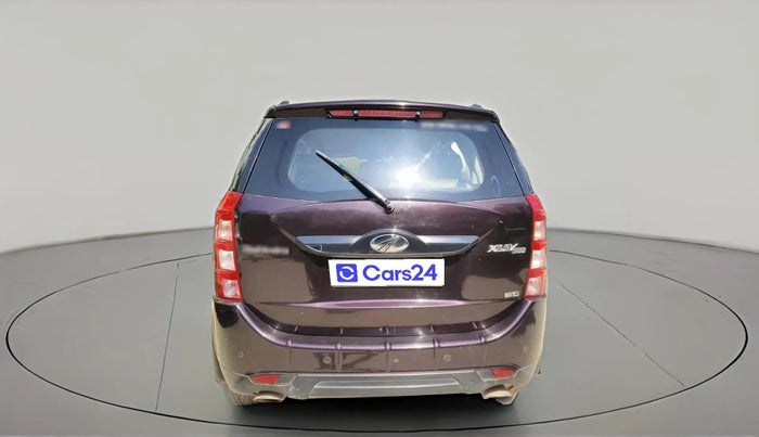 2016 Mahindra XUV500 W10 1.99, Diesel, Manual, 93,966 km, exterior