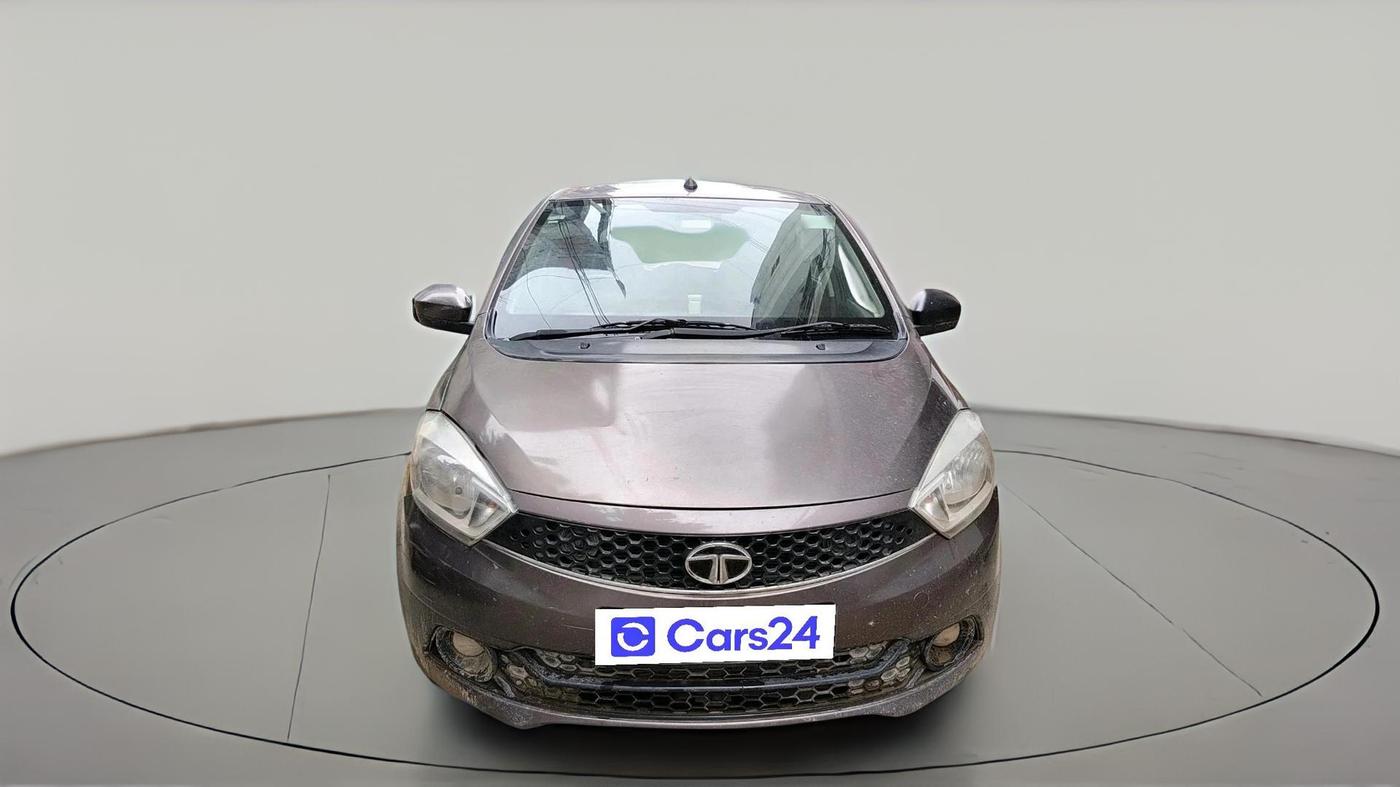 2017 Tata Tiago XTA PETROL, CNG, Automatic, 1,31,474 km, exterior
