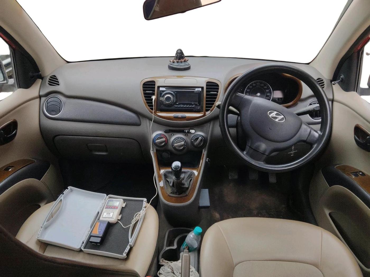 2013 Hyundai i10 ERA 1.1, Petrol, Manual, 91,253 km, interior
