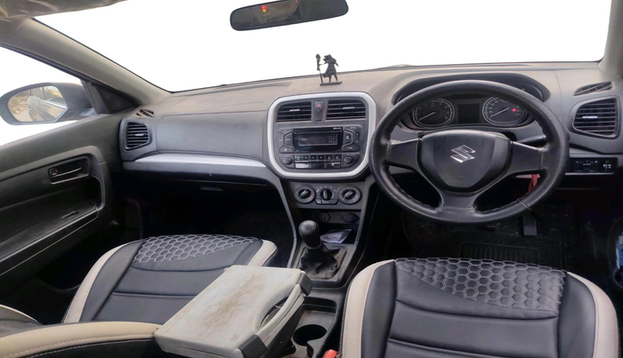 2021 Maruti Vitara Brezza LXI, Petrol, Manual, 28,612 km, interior