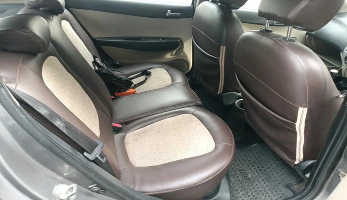 2013 Hyundai i20 SPORTZ 1.2, Petrol, Manual, 73,033 km, interior