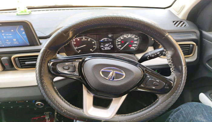2023 Tata PUNCH ACCOMPLISHED MT, Petrol, Manual, 1,05,728 km, interior