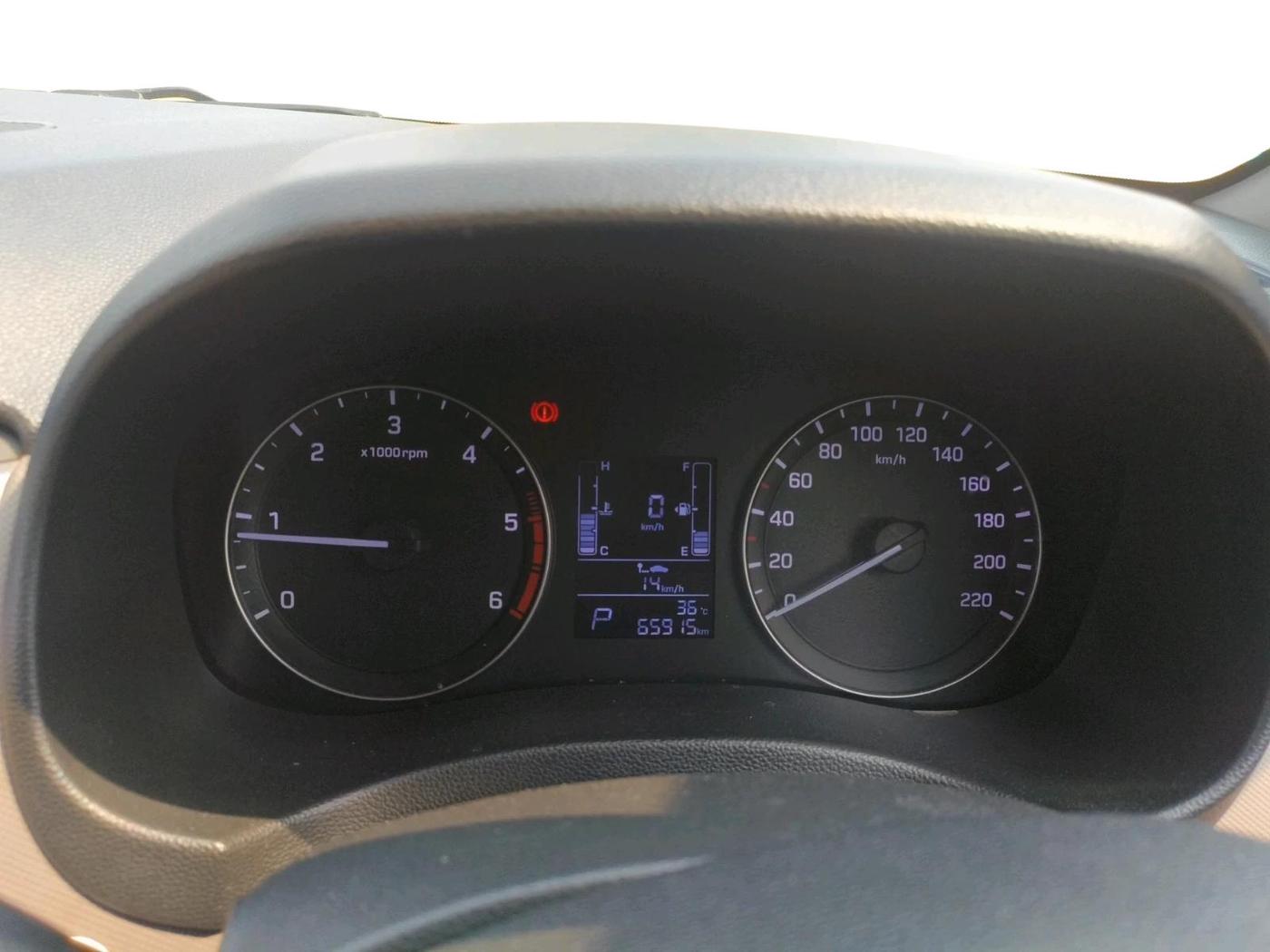 2018 Hyundai Creta SX PLUS AT 1.6 DIESEL, Diesel, Automatic, 65,915 km, interior