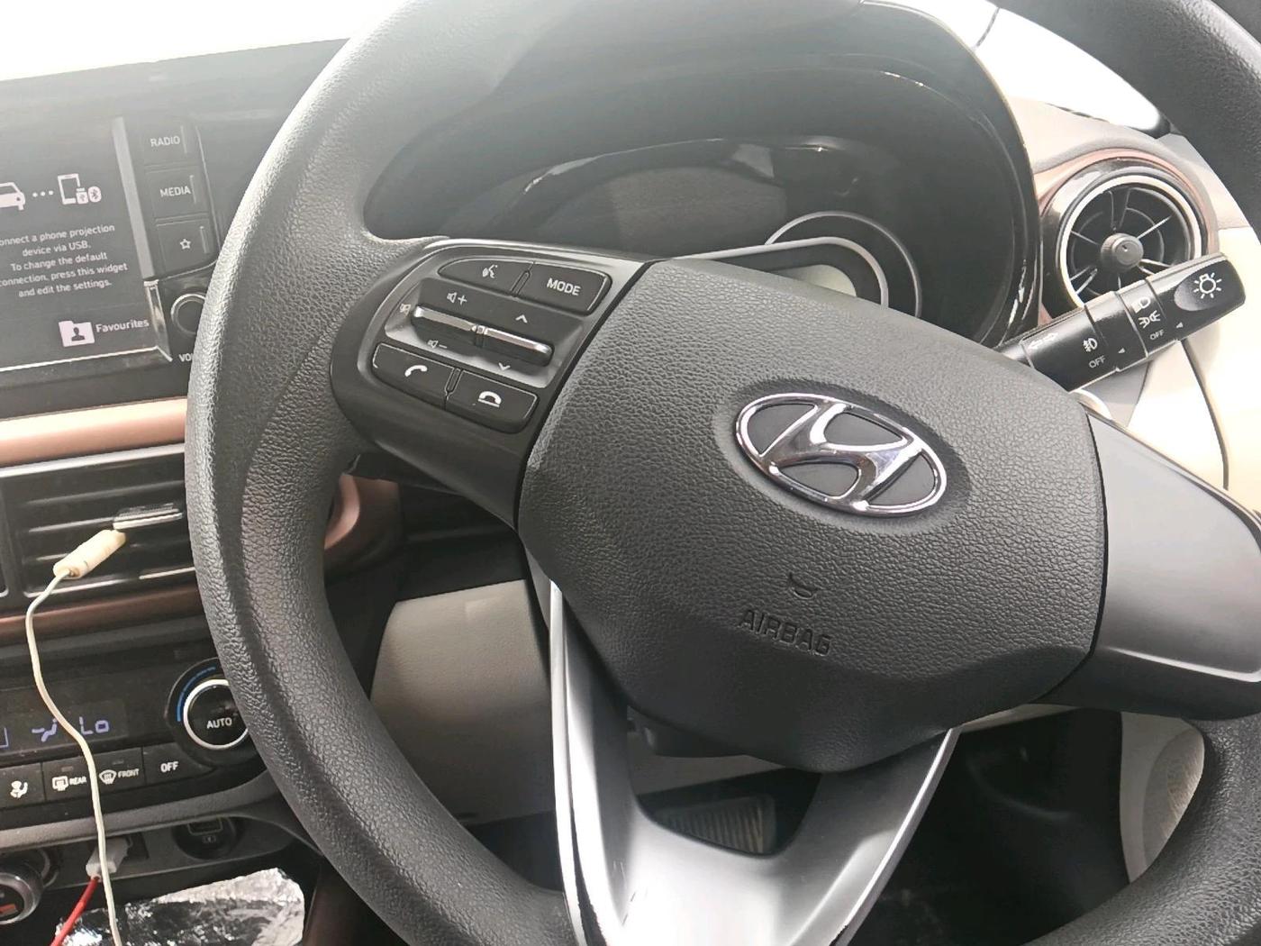 2021 Hyundai AURA SX PLUS 1.2 AMT, Petrol, Automatic, 59,720 km, interior