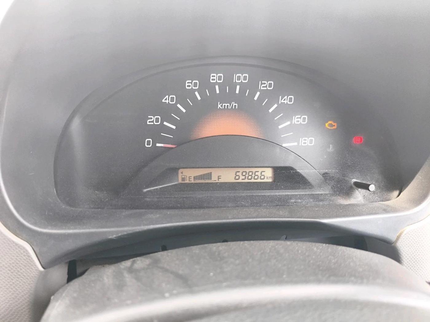 2011 Maruti Wagon R 1.0 LXI, CNG, Manual, 69,866 km, interior
